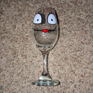 Share your style with this beautiful wine glass Made with vinyl decals. Handwash only.