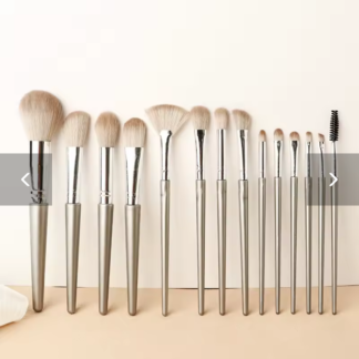 New 14 Makeup Brush Ultra Soft Set Brushs Powder Blushs Brush Eyeshadow Liquid Foundation Beginner Makeups tool